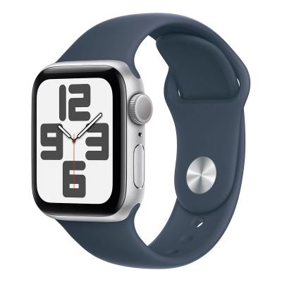 Apple Watch SE (2024), 40 мм корпус из алюминия цвета «Silver», спортивный ремешок «Storm Blue»